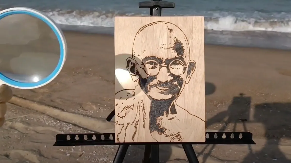 Stunning Wood Art By 'Sunlight Artist'